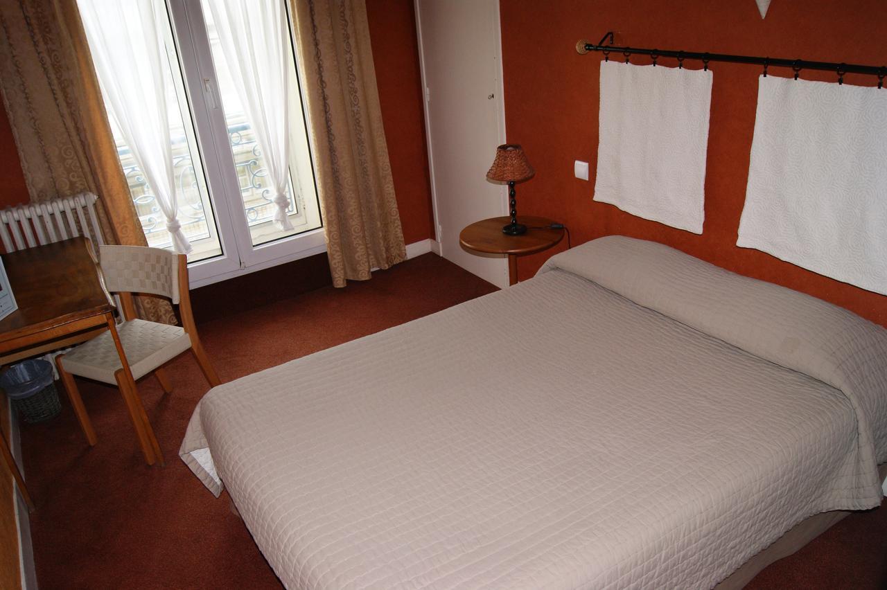 Hotel Central Pau Esterno foto