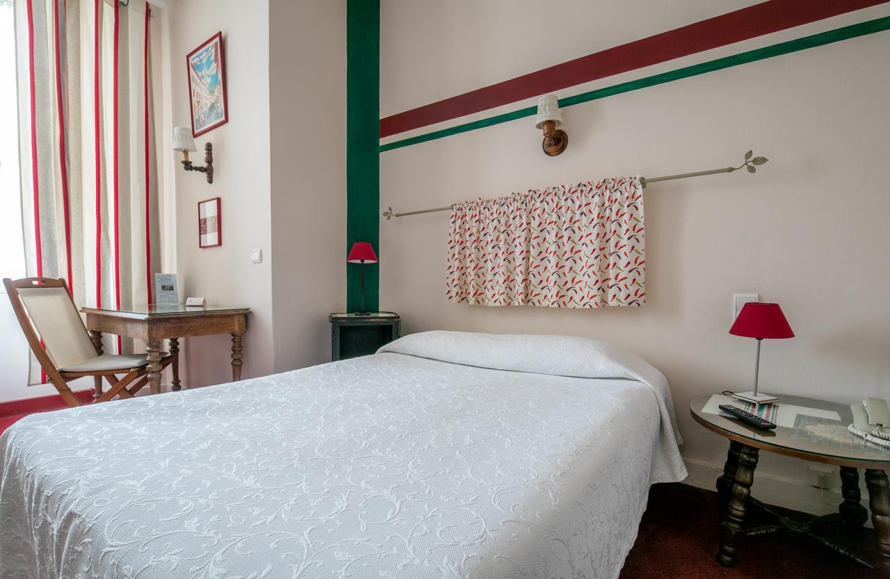 Hotel Central Pau Esterno foto